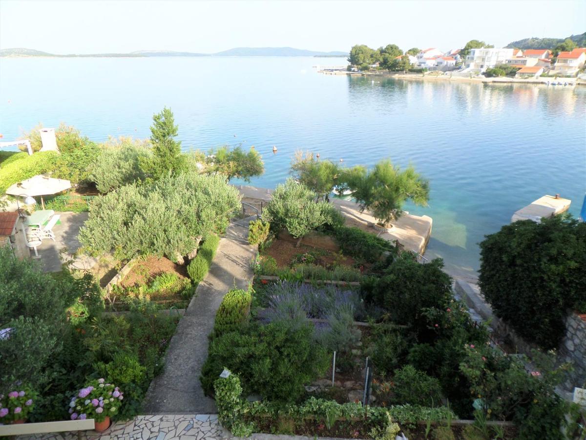 Apartman Relax Eco Zaboric Exterior foto